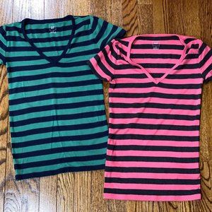 2 XSmall Gap Tee New Without Tags